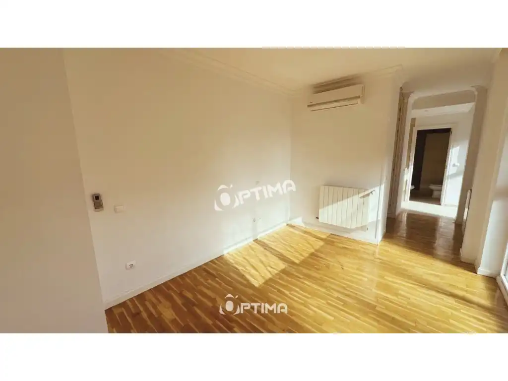 Habitación de Casa o chalet en venta en Madrid
