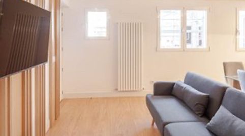 Photo 4 of Flat for sale in Calle del Barco, Universidad - Malasaña, Madrid Capital