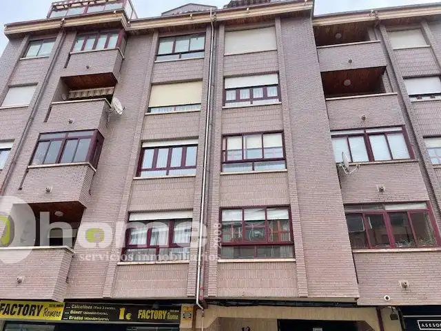 Pis amb ascensor en venda a Avenida Maragatos, imagen 4