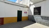 Exterior view of House or chalet for sale in Los Palacios y Villafranca  with Air Conditioner and Terrace