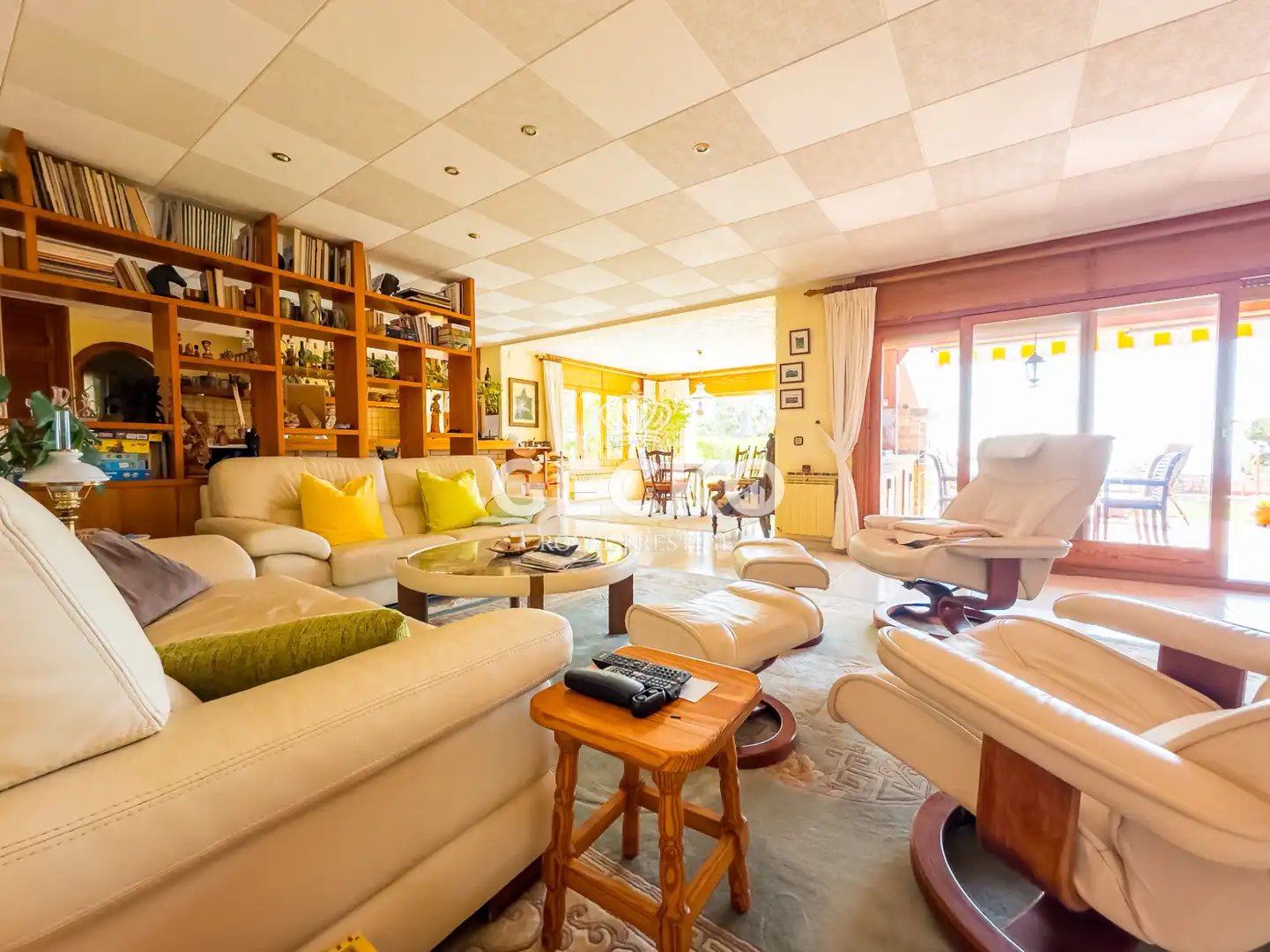 Sala d'estar de Casa o xalet en venda en Lloret de Mar amb Calefacció, Jardí privat i Terrassa