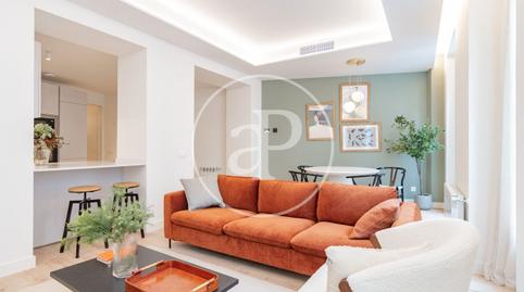 Photo 5 of Flat to rent in Cortes - Huertas, Madrid