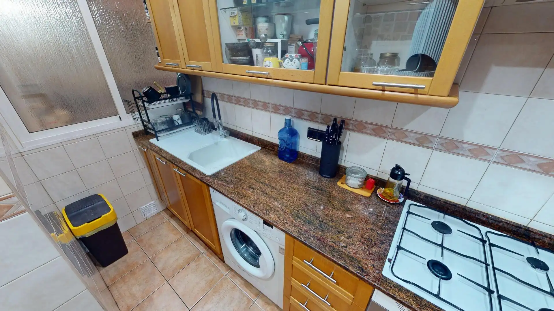 Cocina de Piso en venta en Barcelona con Terraza y Balcón