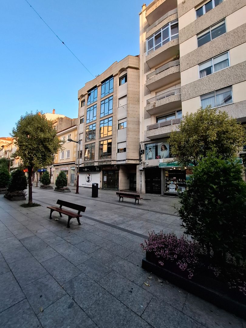 Vista exterior de Pis en venda en Vigo  amb Calefacció i Traster