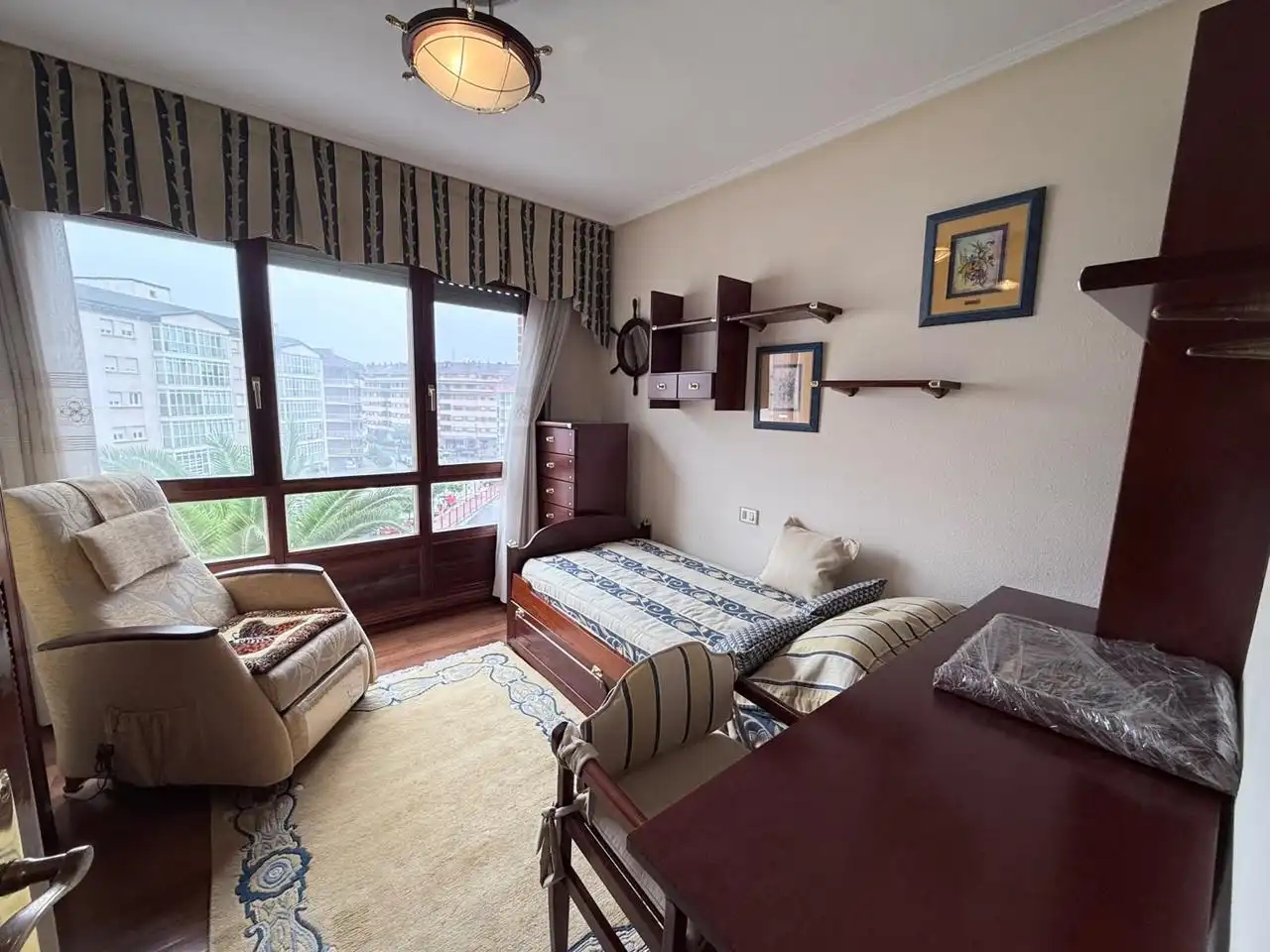 Bedroom of Flat for sale in Castro-Urdiales  with Heating, Terrace and Storage room