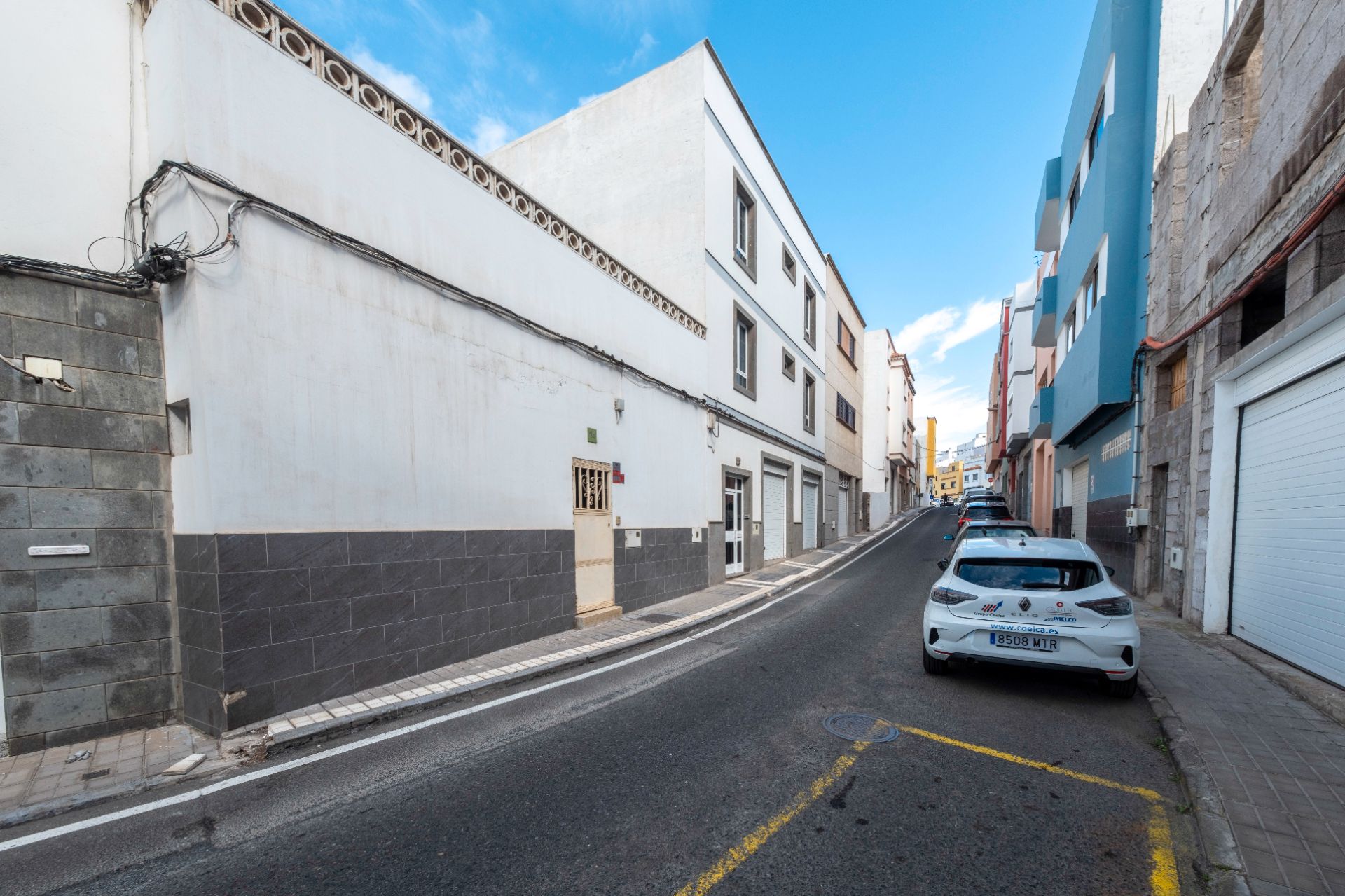 Exterior view of Single-family semi-detached for sale in Las Palmas de Gran Canaria  with Terrace, Storage room and Alarm