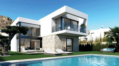 VILLA INDEPENDIENTE CON PISCINA PRIVADA Y 491,74 METROS DE PARCELA EN FINESTRAT!!, imatge 2