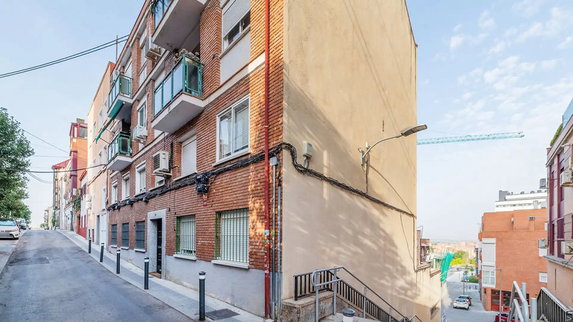 Vista exterior de Piso en venta en  Madrid Capital