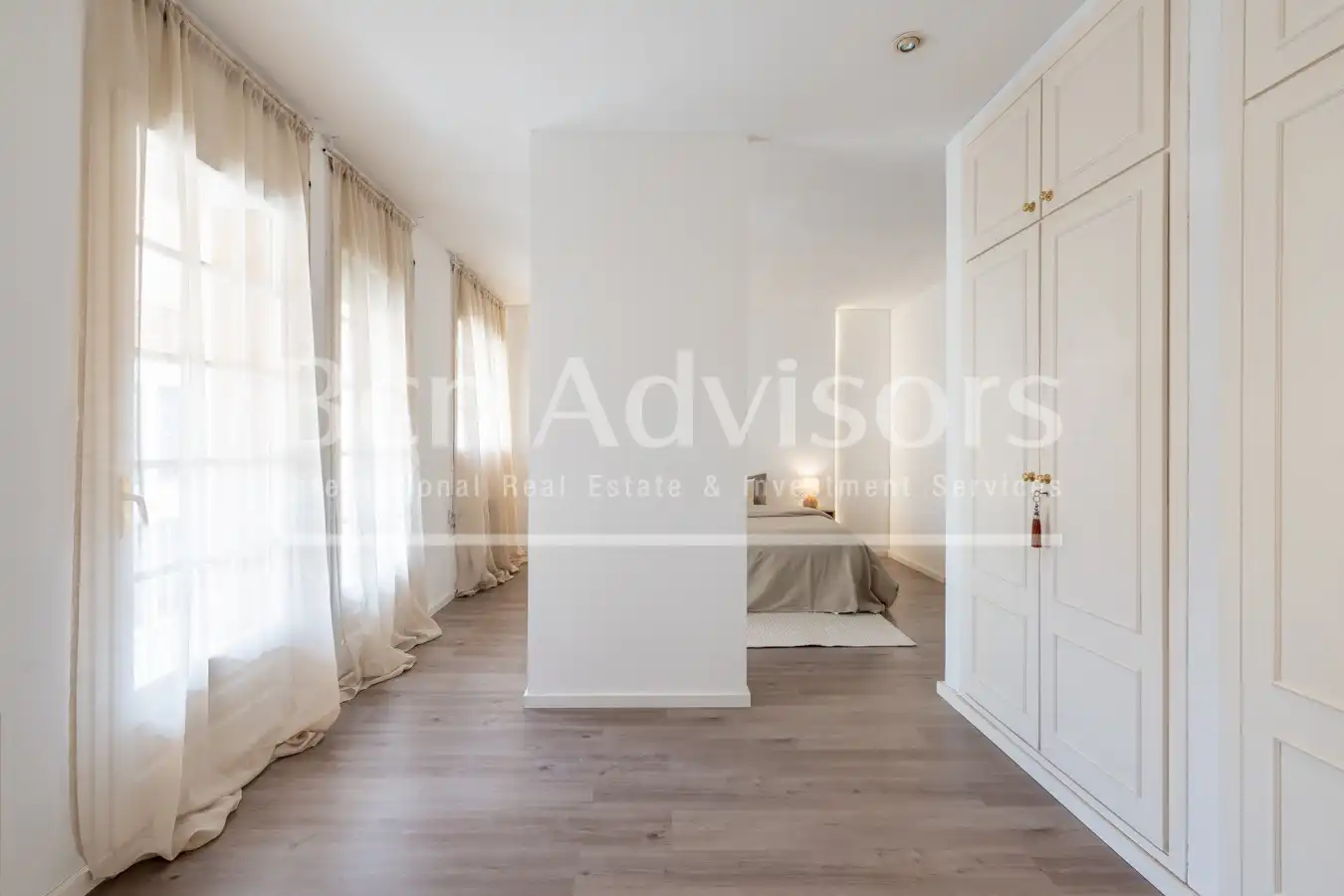 Dormitori de Casa adosada en venda en Sant Just Desvern amb Aire condicionat, Calefacció i Parquet