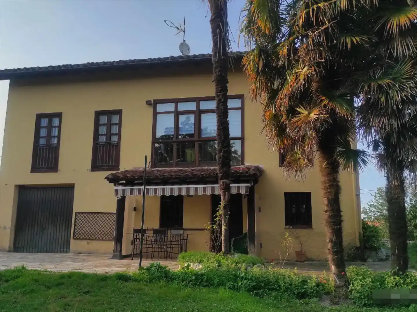 Vista exterior de Casa o xalet en venda en Llanes