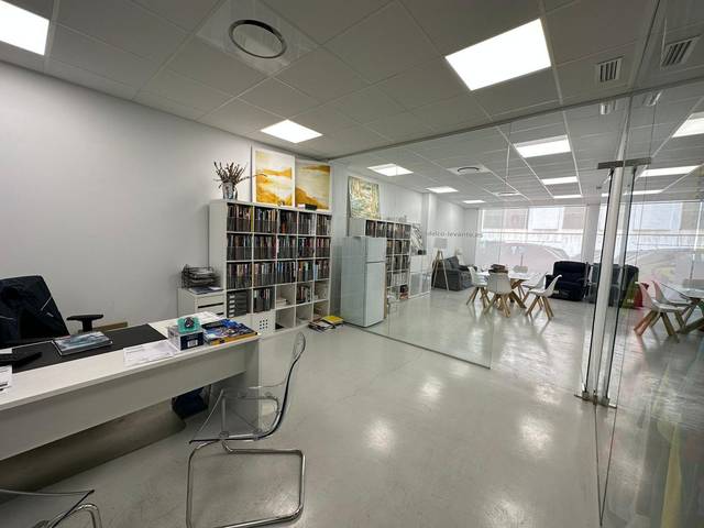 Nave industrial en Venta en Calle Florida en Plaza Xúquer