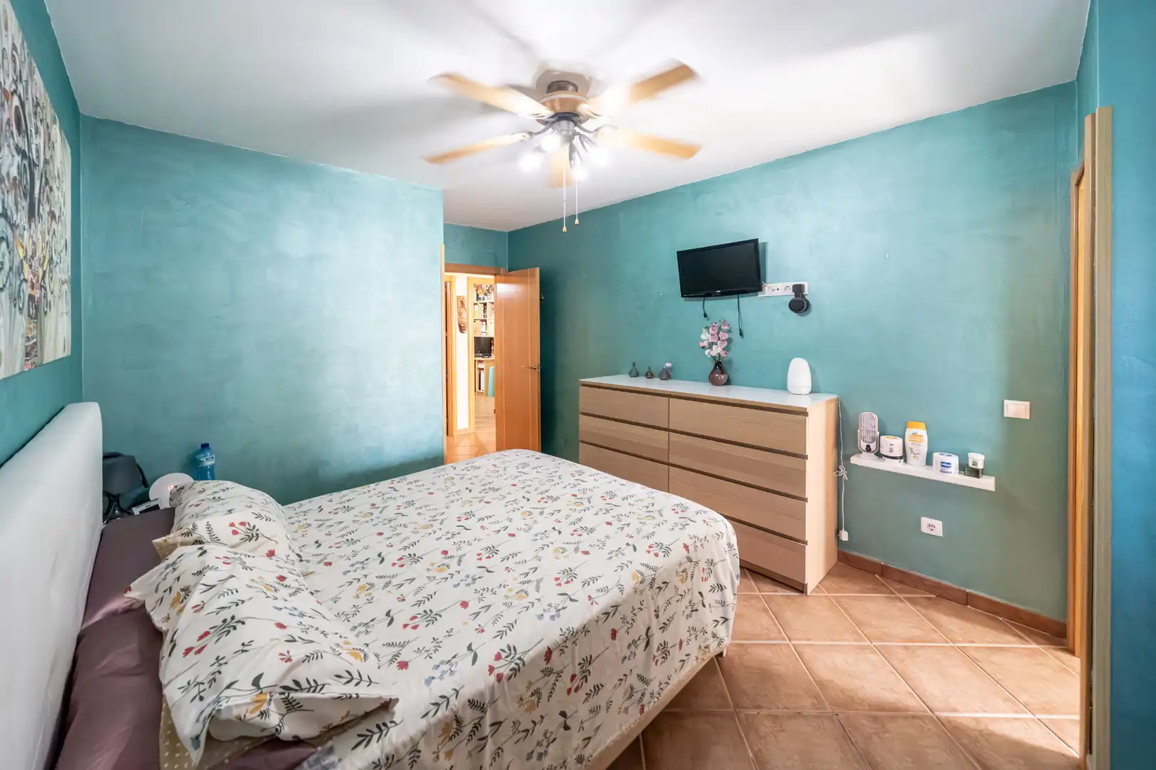 Habitación de Casa o chalet en venta en Chiloeches con Aire acondicionado, Calefacción y Jardín privado