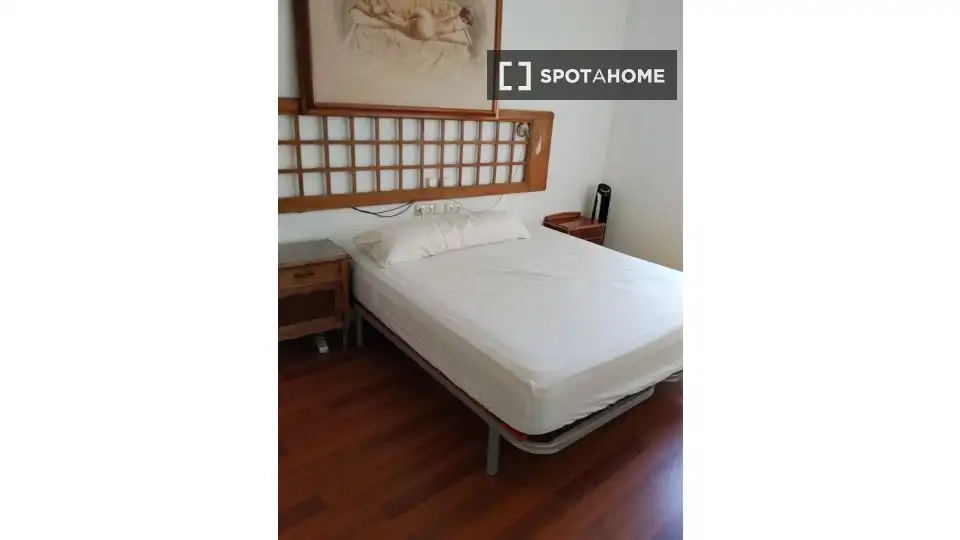 Appartamento con terrazza in affitto a Ciutat Vella, imagen 14
