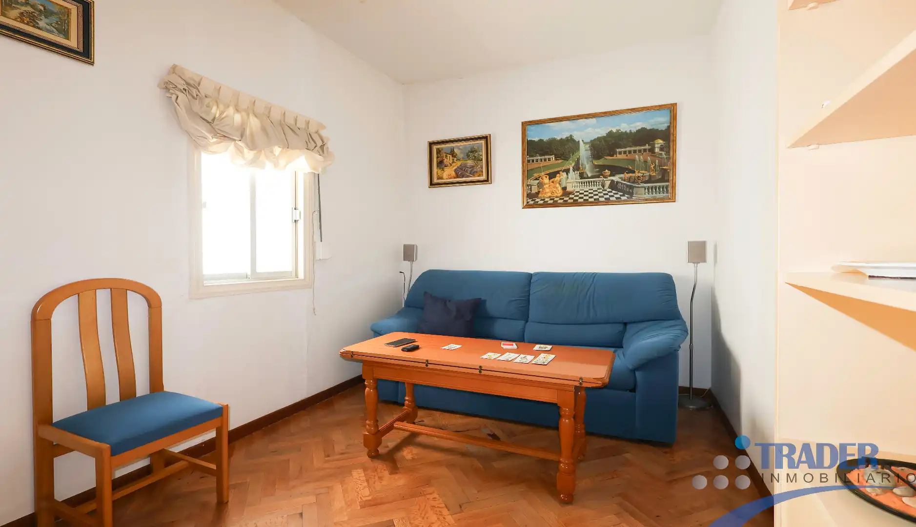 Living room of Flat for sale in  Madrid Capital  with Air Conditioner