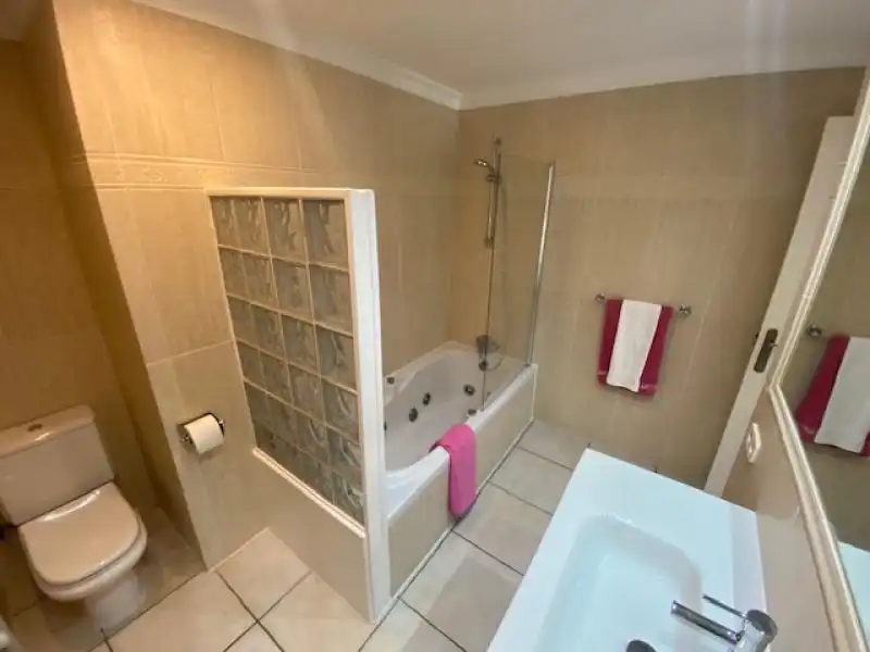 Bany de Apartament en venda en Calvià