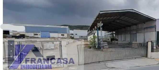 Nau industrial en venda a Macael
