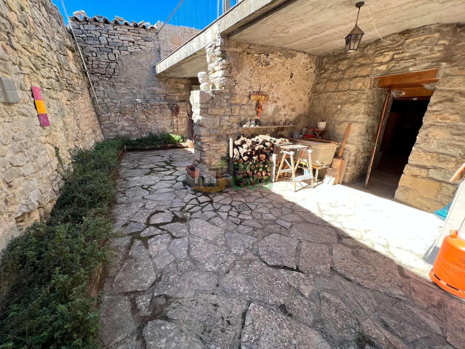 Casa o xalet en venda en Savallà del Comtat amb Calefacció, Jardí privat i Terrassa
