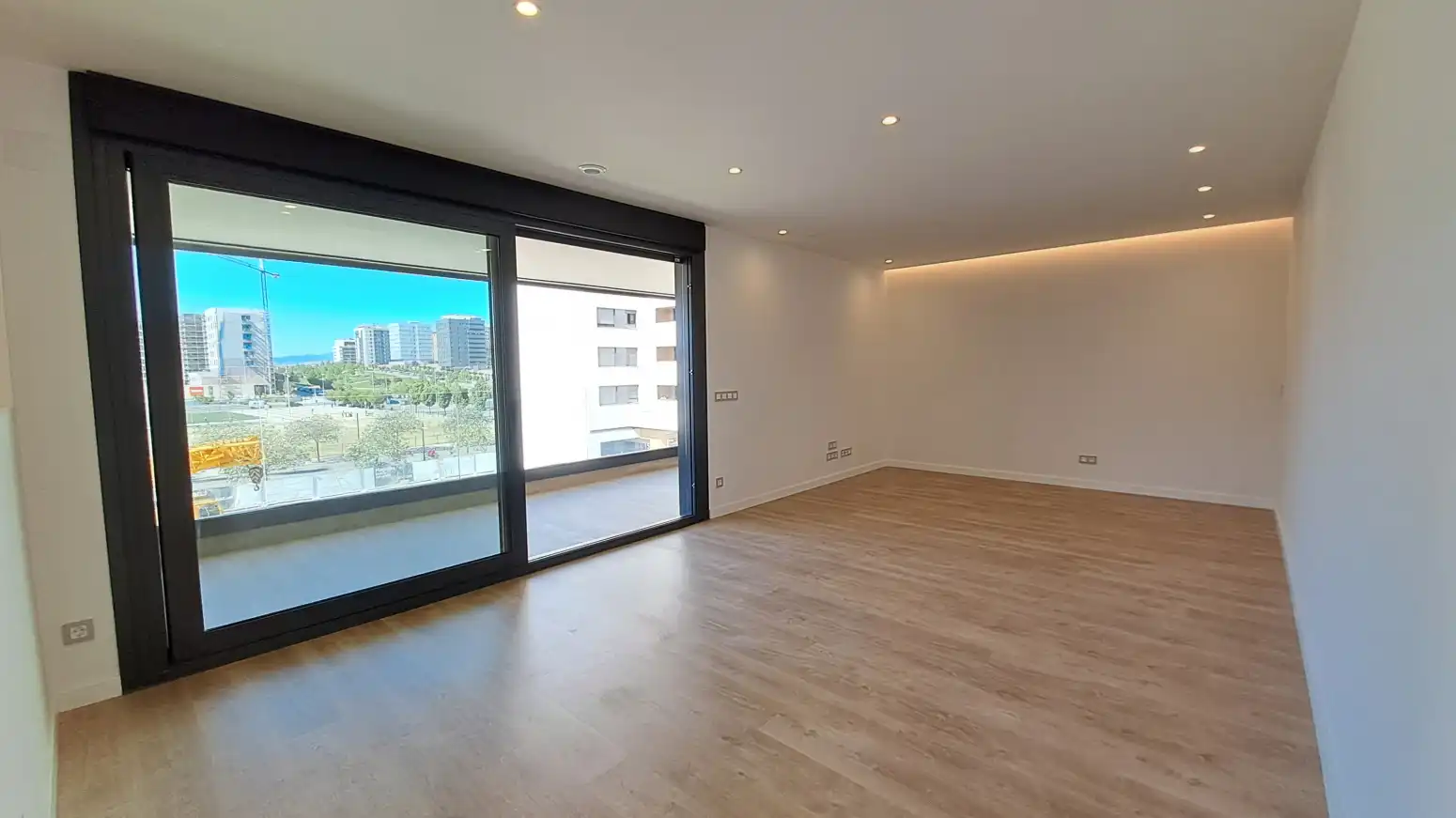 Sala d'estar de Pis de lloguer en  Pamplona / Iruña amb Calefacció i Terrassa