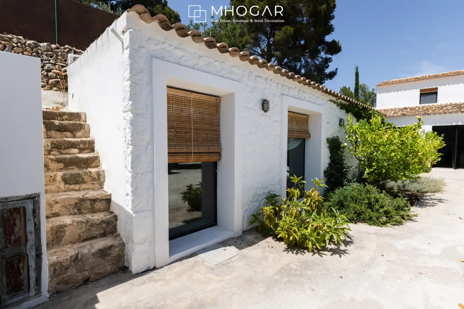 Vista exterior de Finca rústica de lloguer en Benissa amb Aire condicionat, Calefacció i Jardí privat