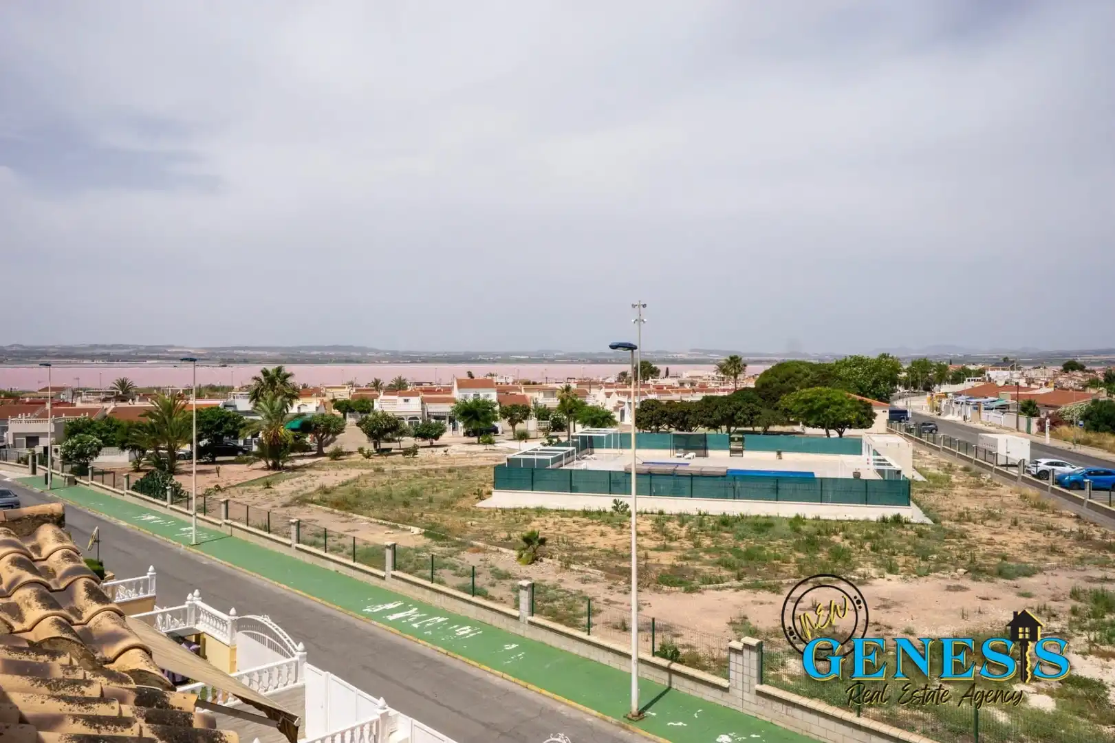 Semi-detached house with terrace for sale in Calle del Lago 45, imagen 18