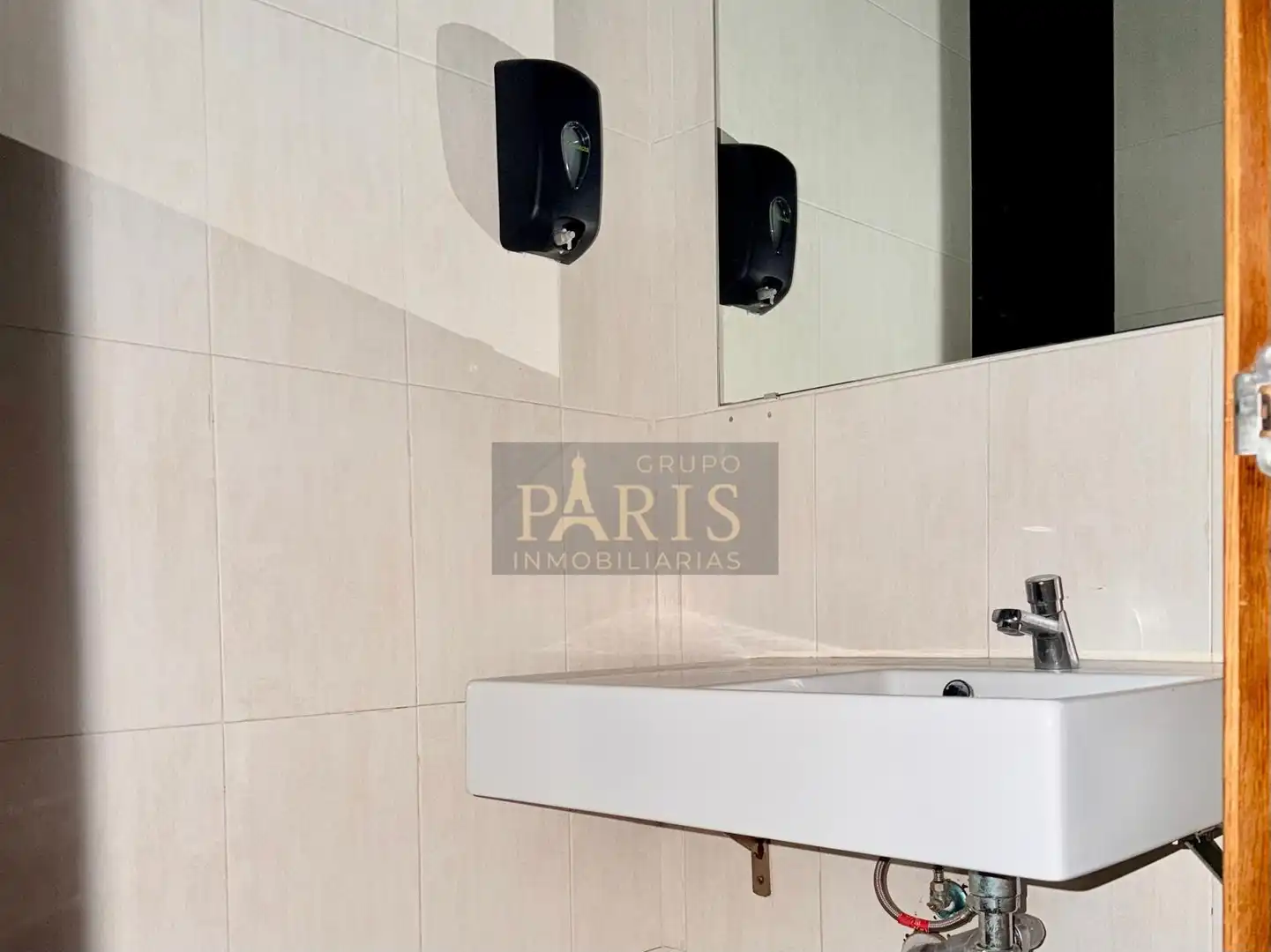 Badezimmer von Geschaftsraum zur Miete in Cartagena