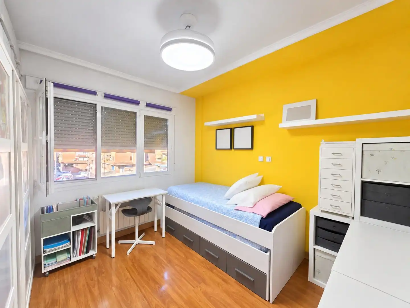 Habitación de Piso en venta en Los Pinos - El Pilar