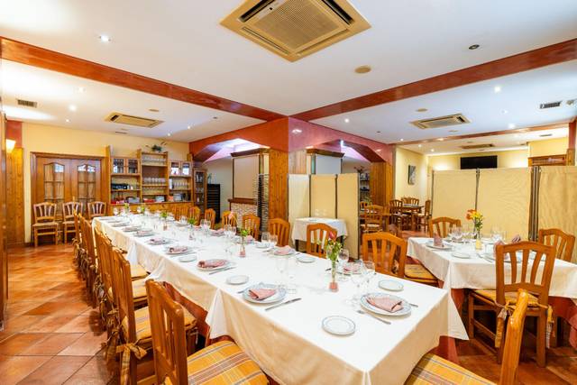 Local comercial en Venta en Calle  Altamira en Oliveros - Altamira