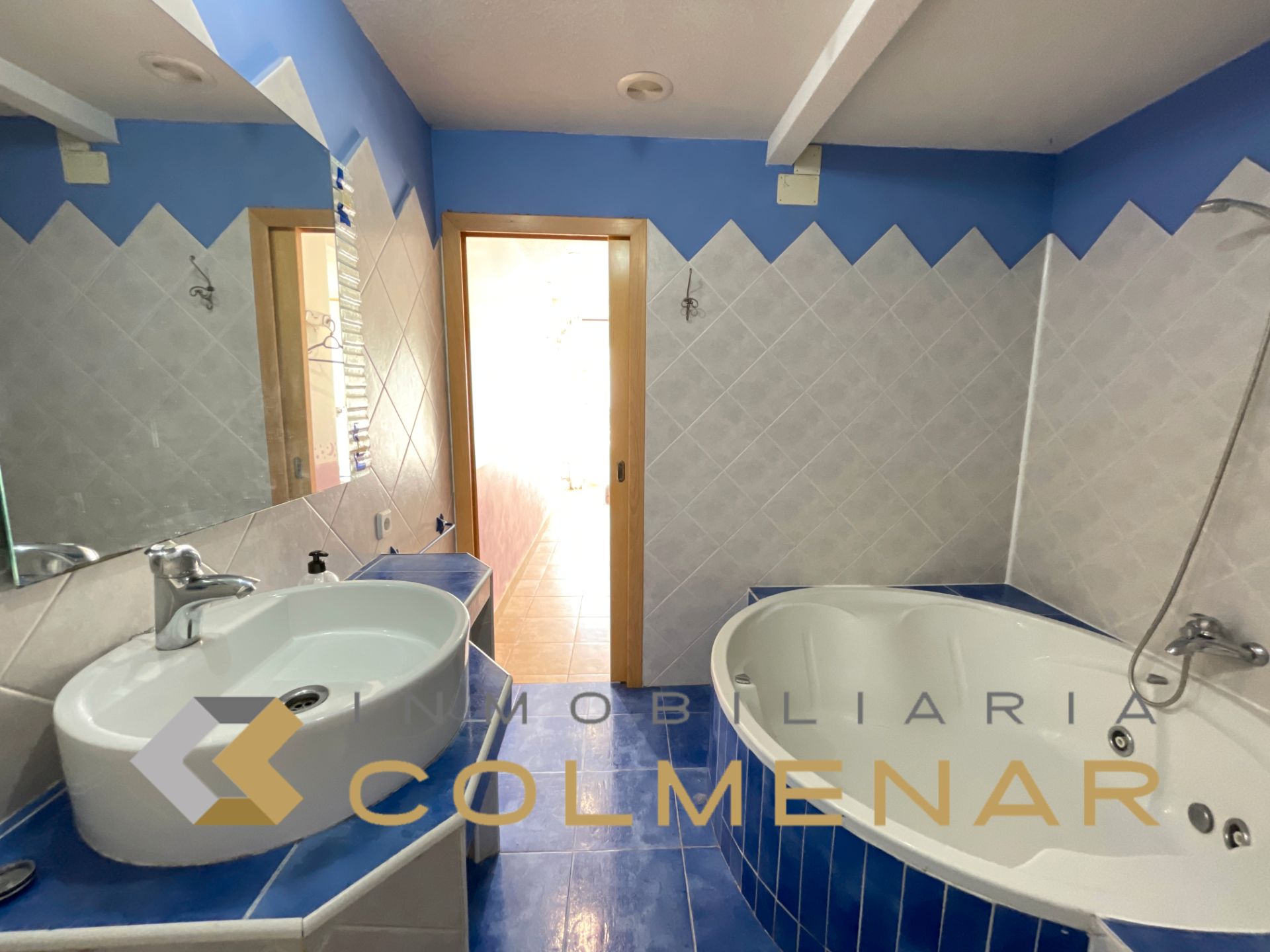 Flat to rent in Avenida de Los Remedios, Los Arcos - El Viviero