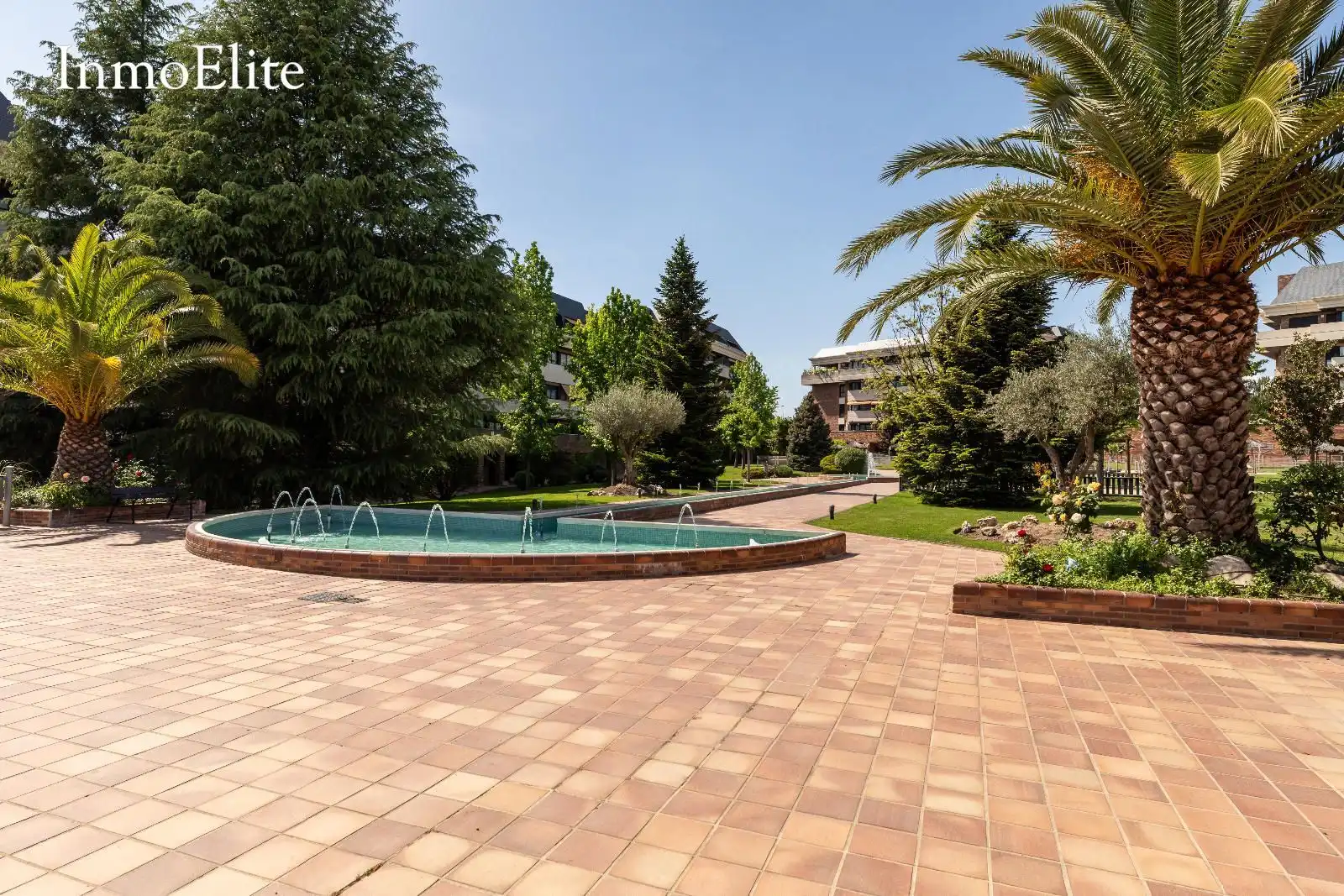 Terrassa de Planta baixa en venda en Majadahonda amb Calefacció, Jardí privat i Terrassa