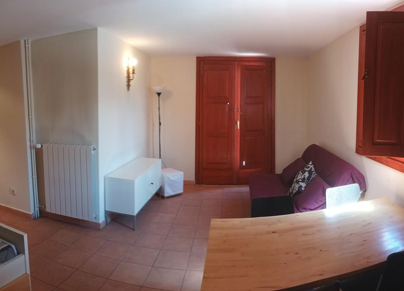 Sala d'estar de Estudi en venda en Calatayud amb Calefacció, Moblat i Balcó