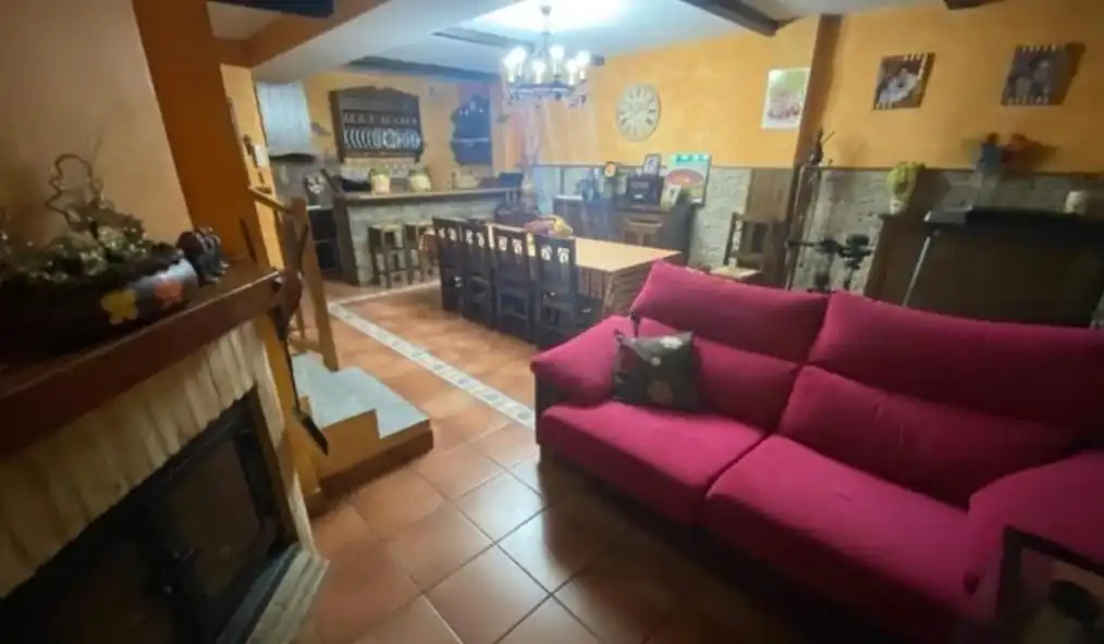 Casa adosada en venda en Albacete amb Aire condicionat, Calefacció i Jardí privat