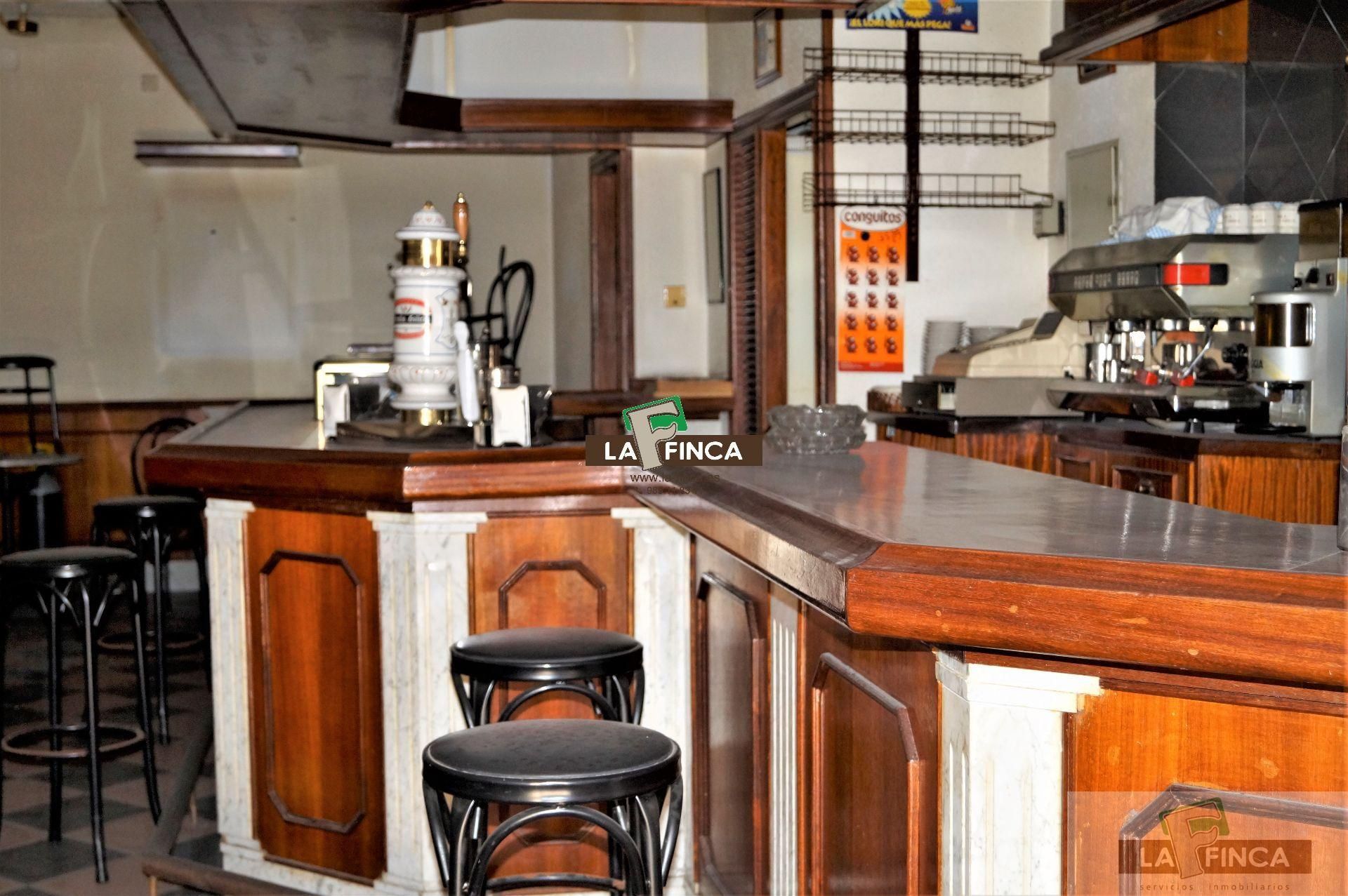 Premises for sale in Milán - Pumarín
