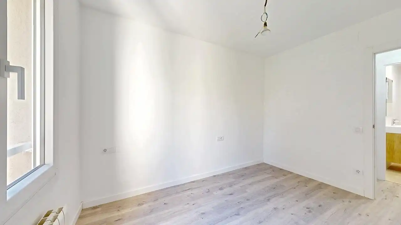 Flat with terrace for sale in Calle BAC DE RODA, imagen 29