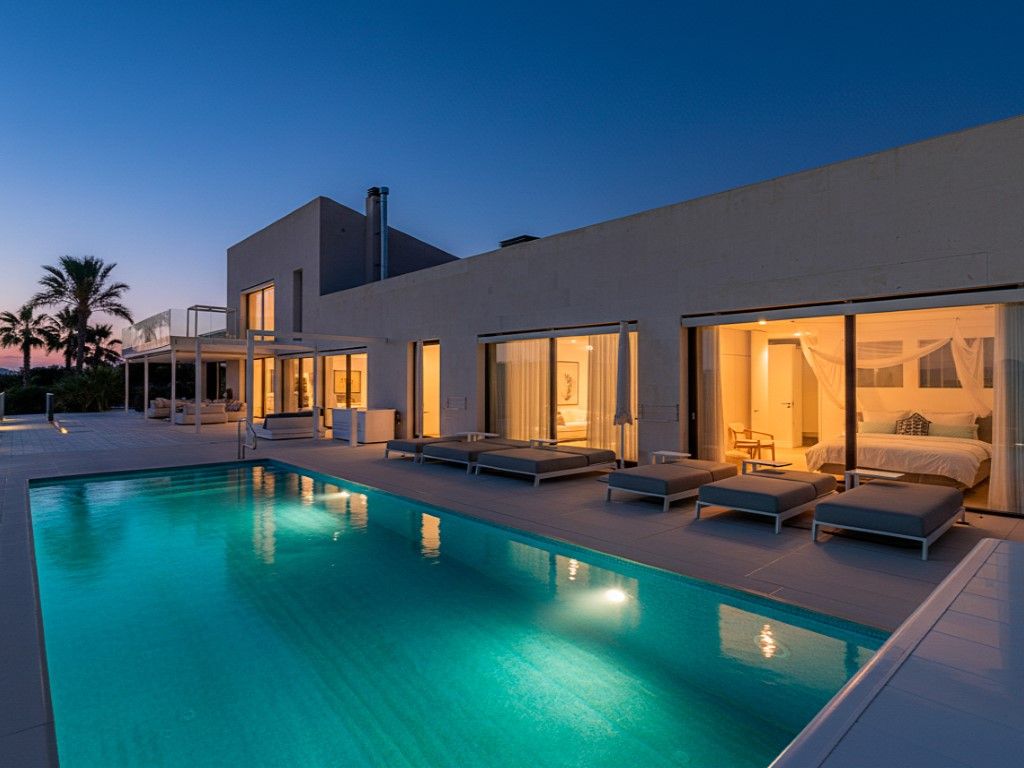 Swimming pool of Country house for sale in  Palma de Mallorca  with Air Conditioner, Private garden and Swimming Pool