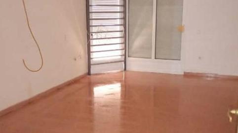 Foto 4 de Piso en venta en Calle Barcelona, Les Roquetes, Barcelona