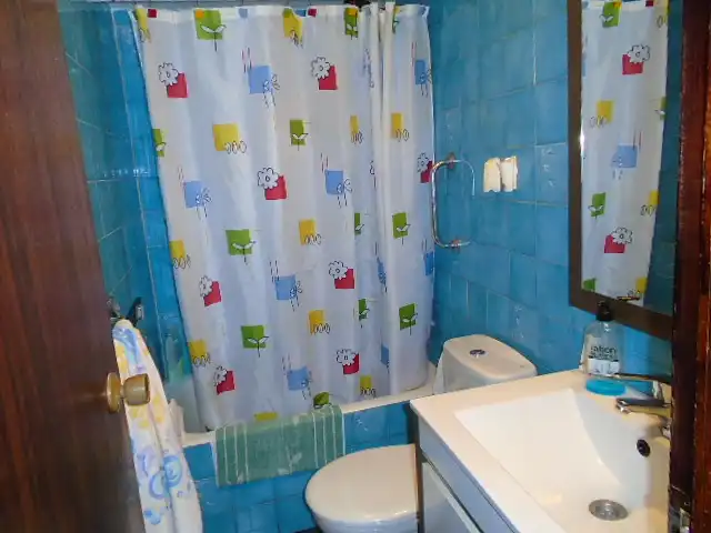 Baño de Casa adosada en venta en Villaverde de Rioja con Calefacción, Jardín privado y Amueblado