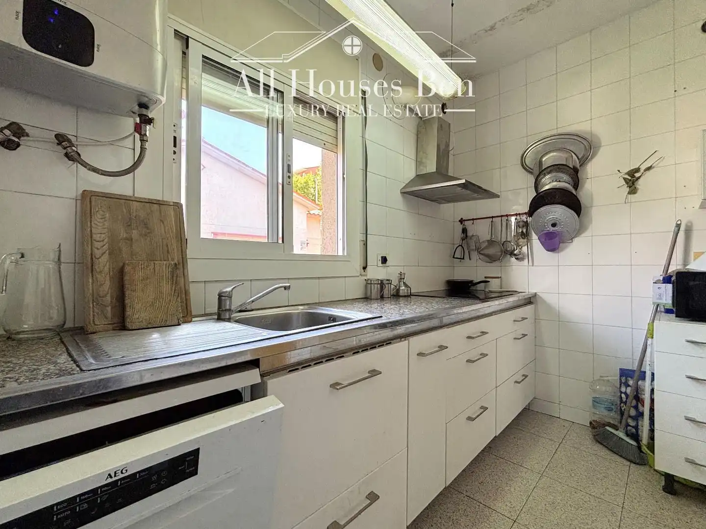 Cocina de Terreno en venta en Sant Just Desvern