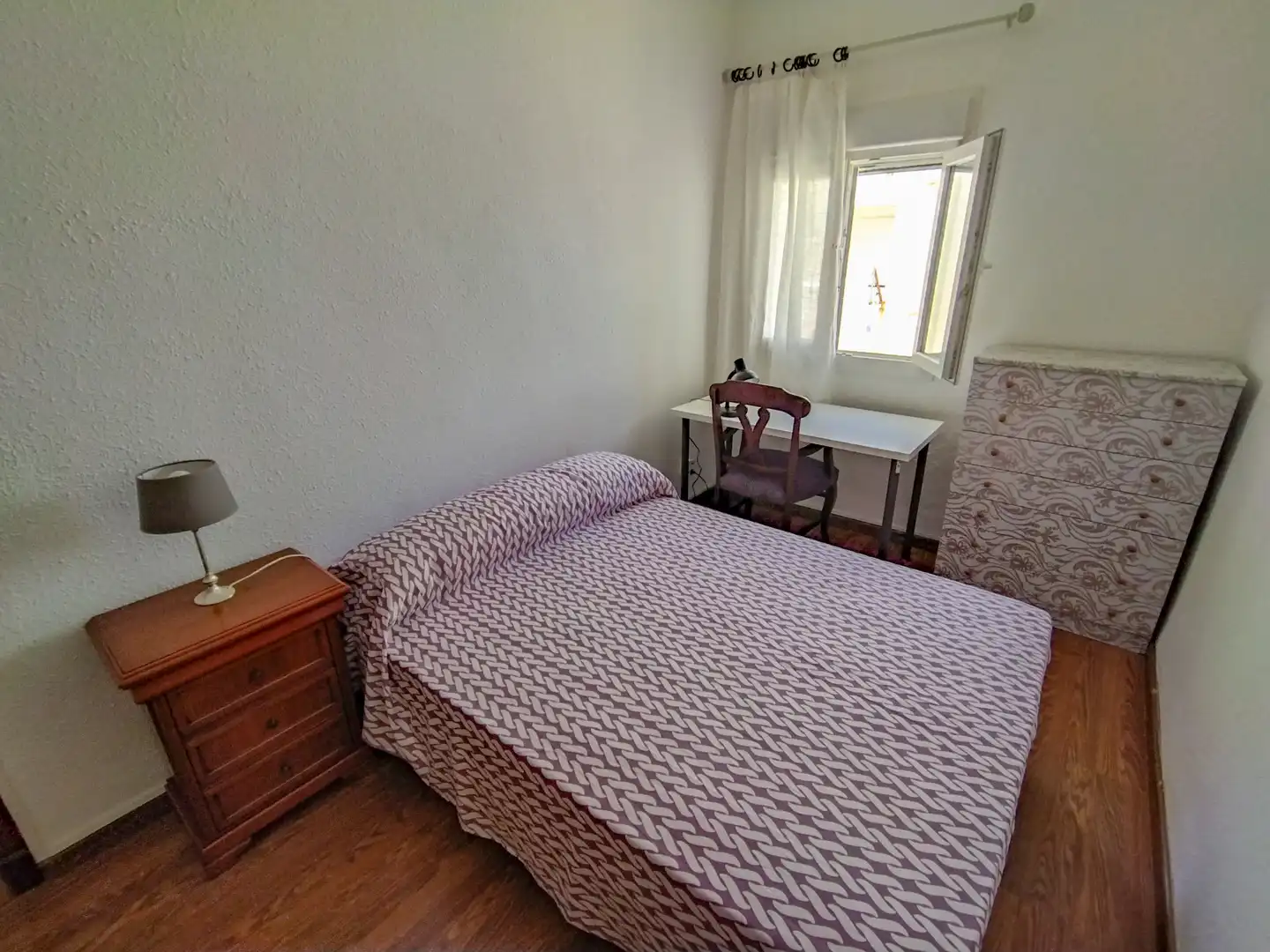 Bedroom of Flat for rent in Cádiz  with Parquet flooring, Furnished and Oven
