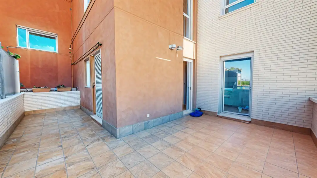 Terraza de Piso de alquiler en Madrid con Aire acondicionado, Calefacción y Jardín privado