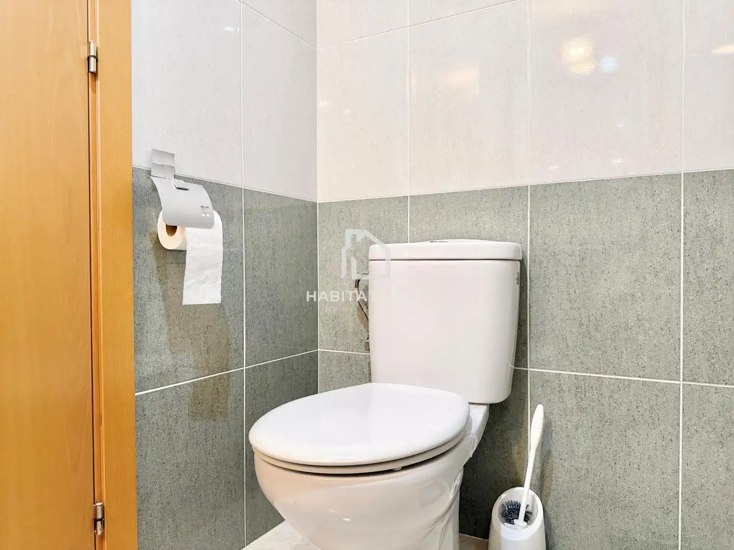 Baño de Piso en venta en Girona con Terraza