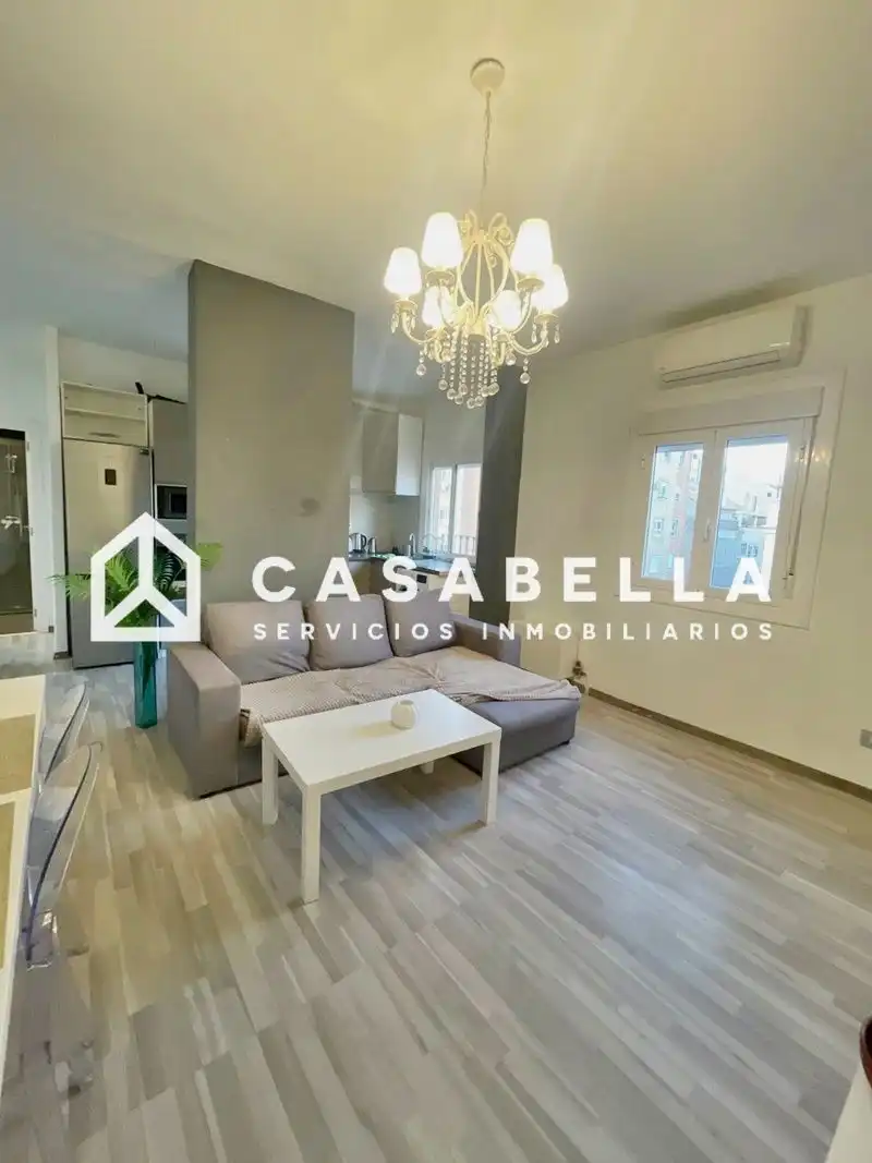 Living room of Flat for sale in Valencia  with Air Conditioner, Heating and Terrace