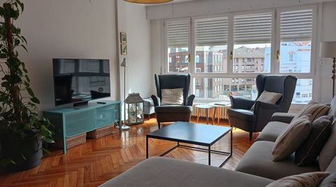 Foto 3 de Piso de alquiler en Santoña, Cantabria