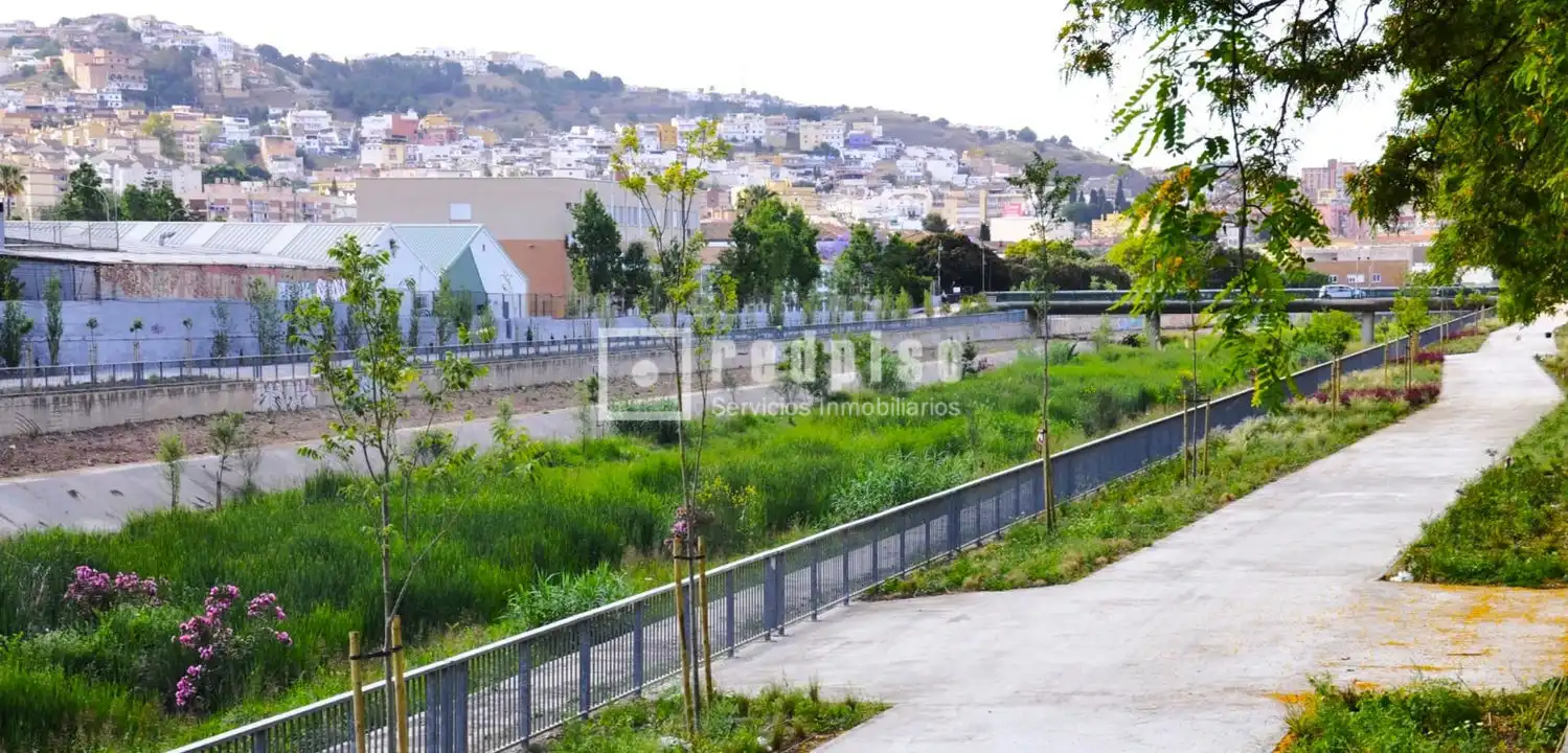 Vista exterior de Pis de lloguer en Málaga amb Calefacció i Terrassa