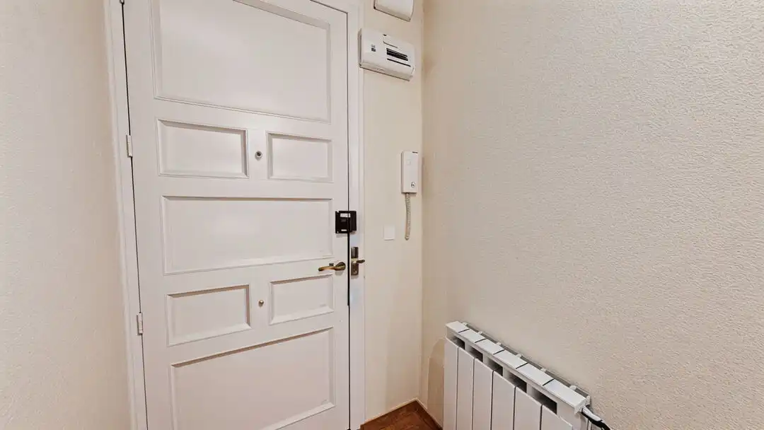 Piso en venta en Madrid con Aire acondicionado, Calefacción y Amueblado