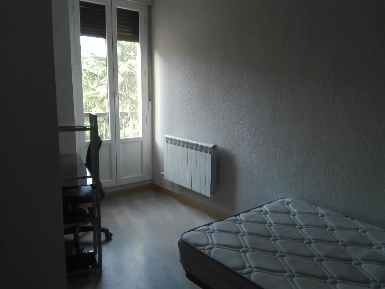 Bedroom of Flat for rent in Salamanca  with Heating, Parquet flooring and Furnished