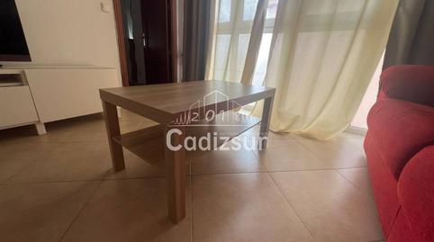 Foto 3 de Pis de lloguer a Avenida Lacave, Astilleros - La Paz  - Loreto - El Corte Inglés, Cádiz