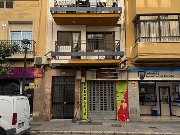 Local comercial de lloguer a Centro