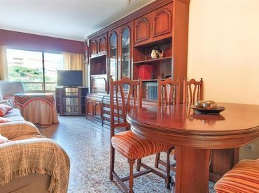 Piso con balcón en venta en Calle General Espartero