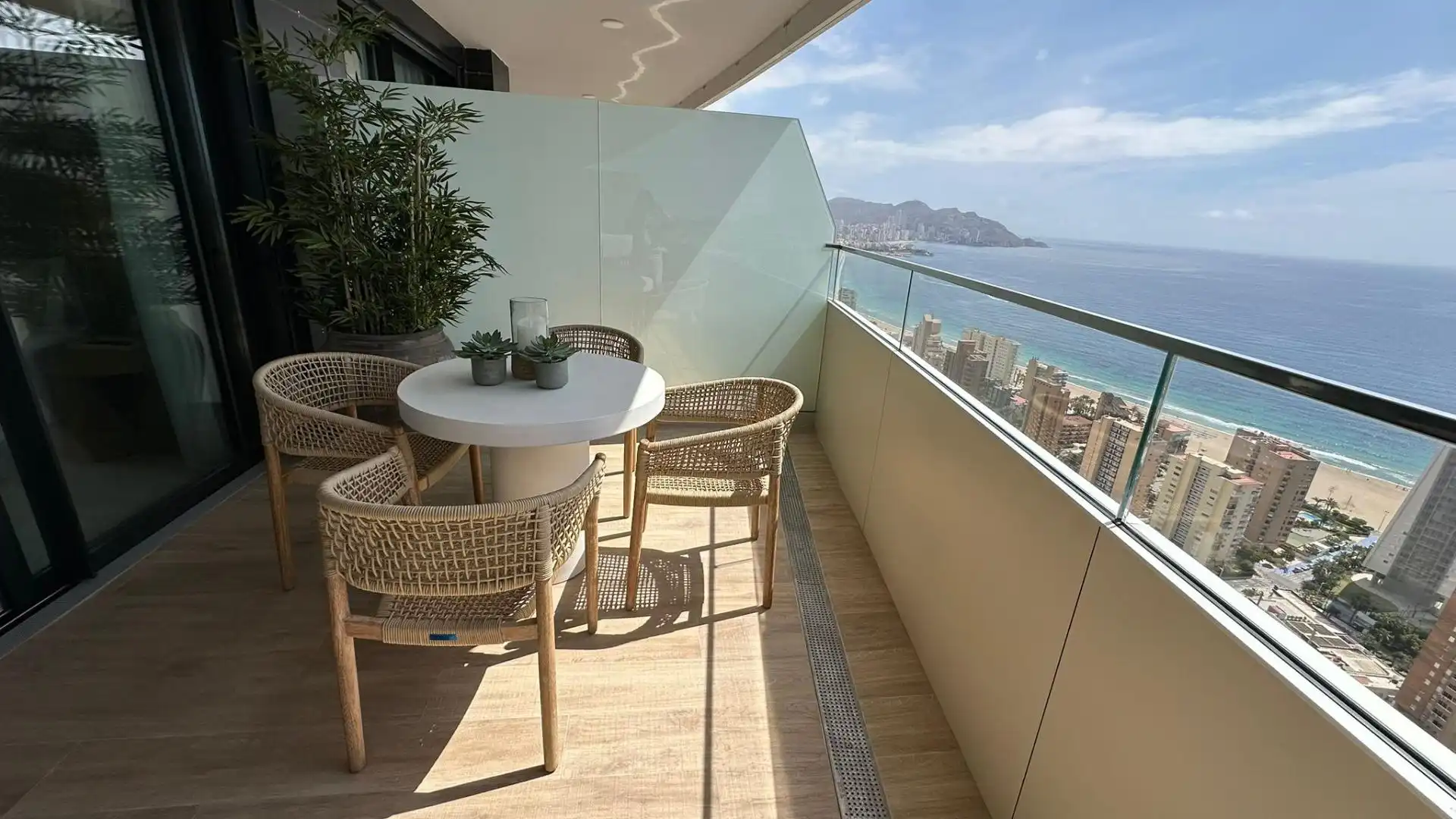 Apartment with pool for sale in Playa de Poniente, imagen 12