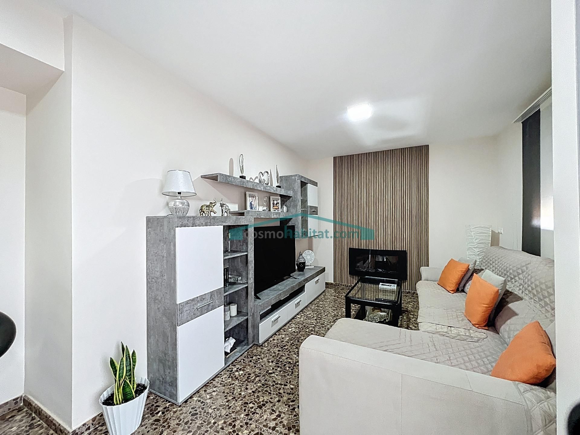 Wohnzimmer von Wohnung miete in Benaguasil mit Klimaanlage und Balkon